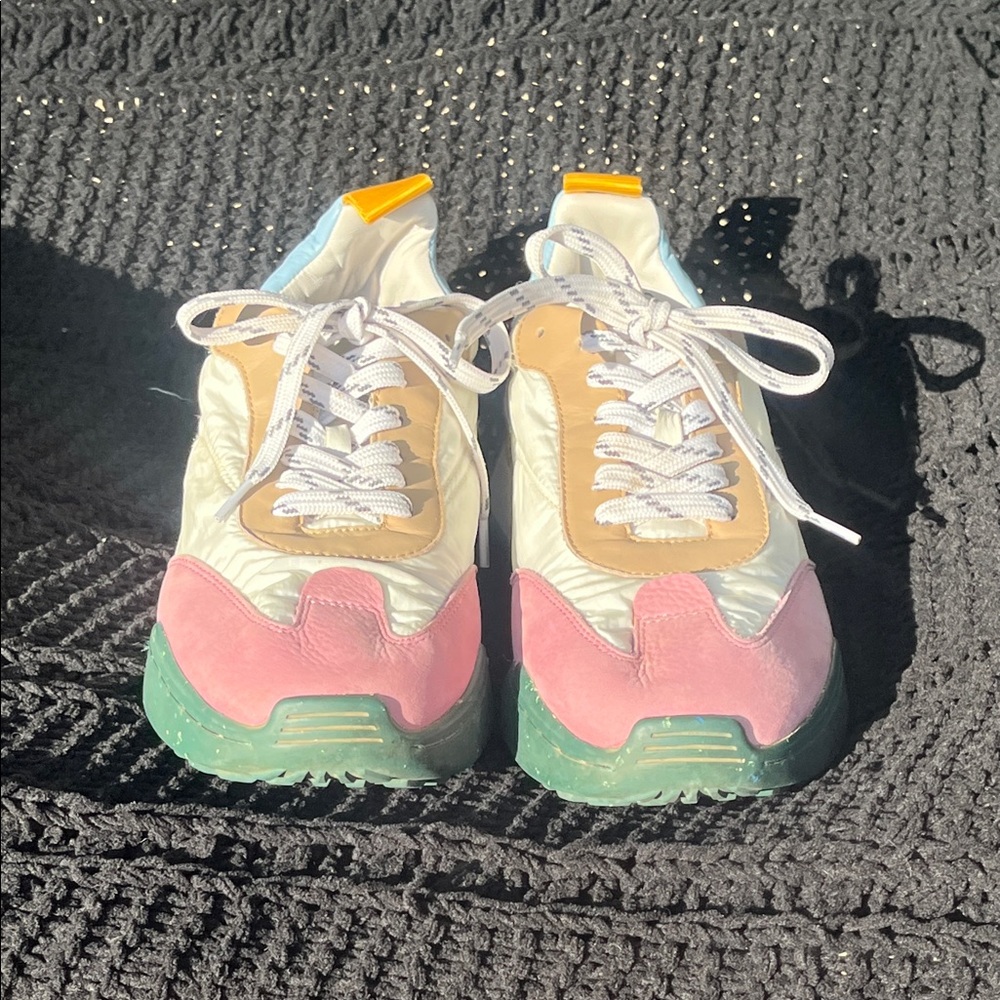 Stylish Women's Athletic Shoes - Pink, Tan, and Green
